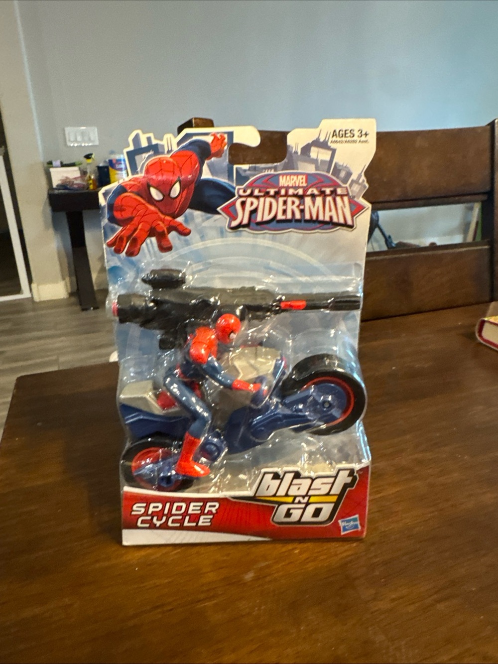 Marvel Ultimate Spider-Man Red & Blue Blast 'n Go Spider Cycle